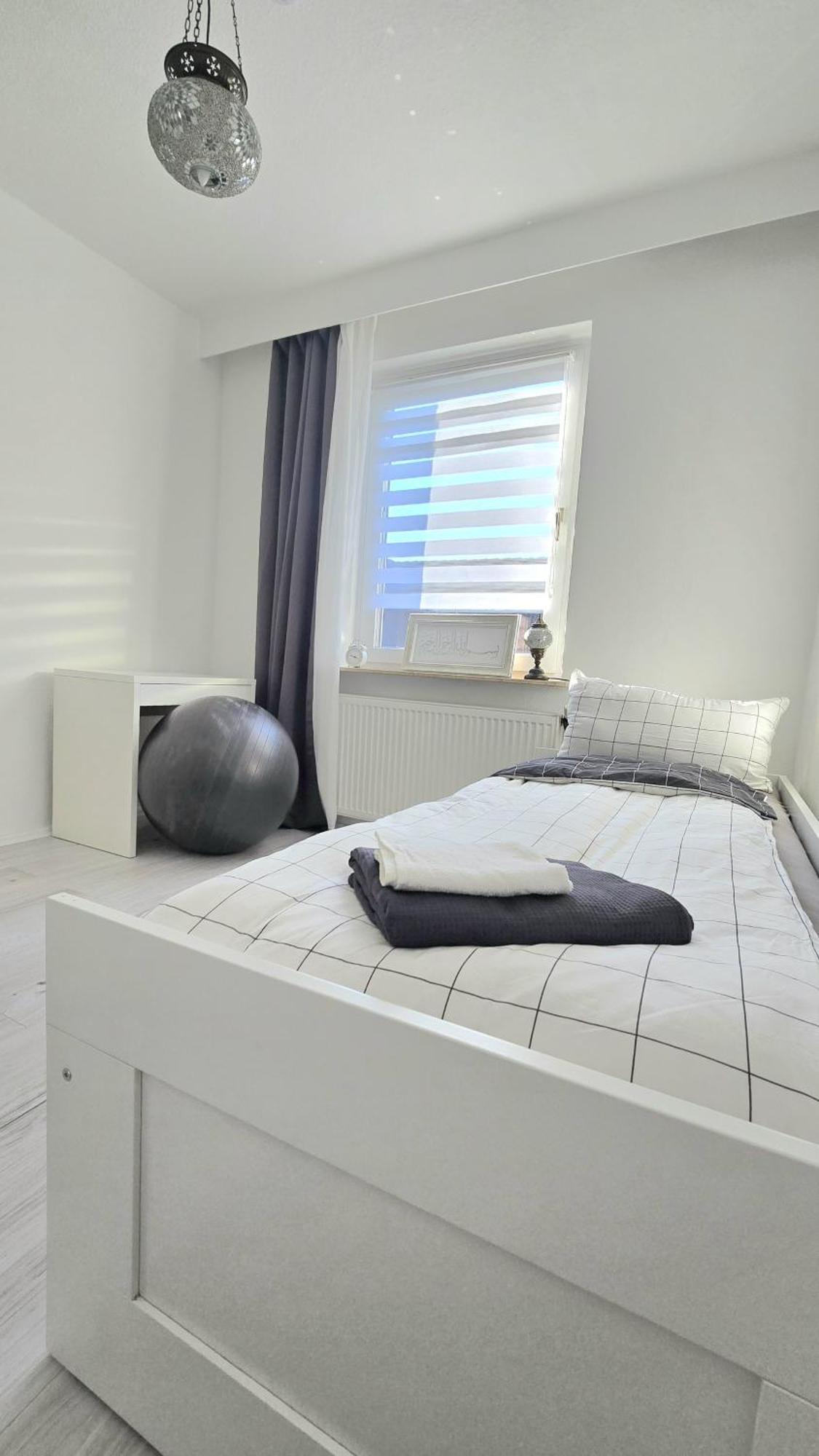 Schoene 3-Zimmer Wohnung In Hemelingen Bremen Bagian luar foto